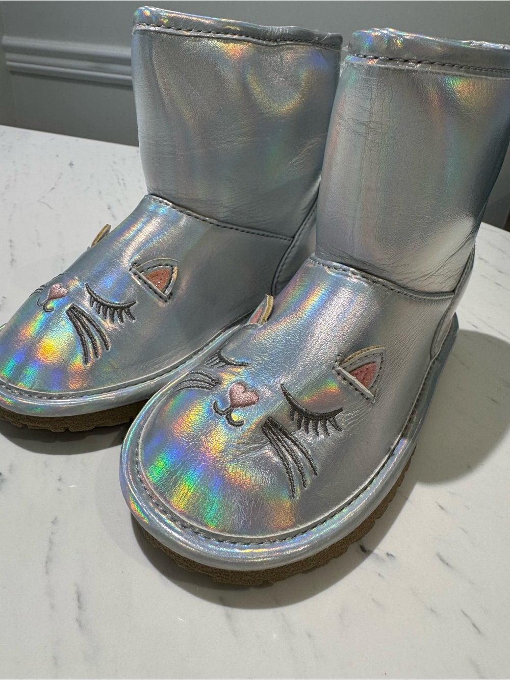 The Children's Place Iridescent Silver Cat Face Kids Snow Boots